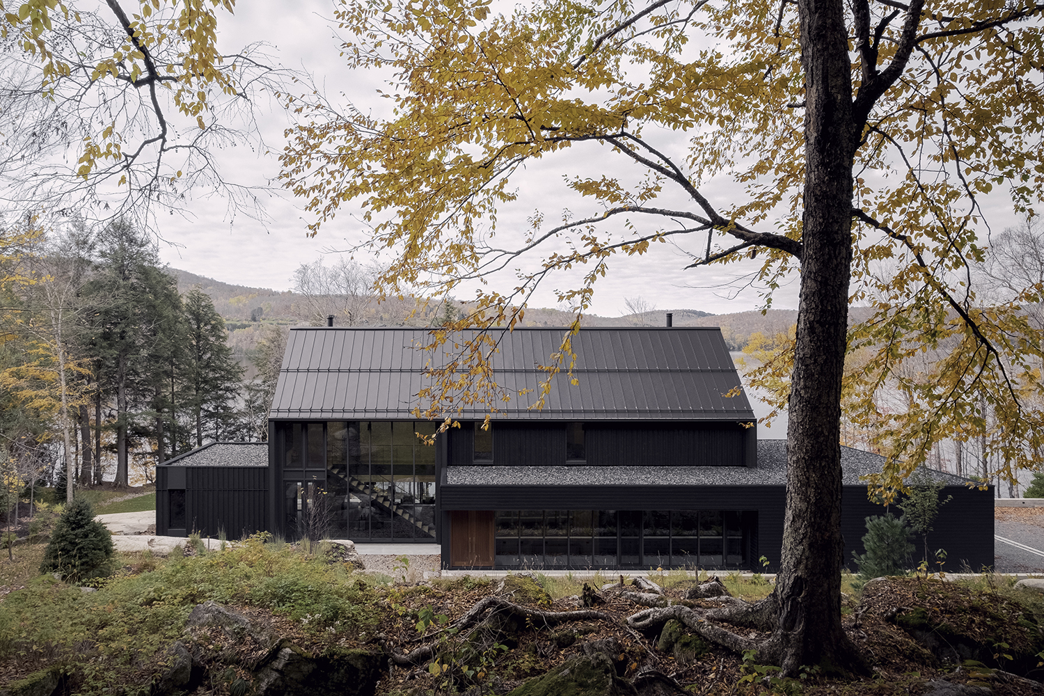 MTR Residence by Alain Carle, Mont-Tremblant – Québec, Canada