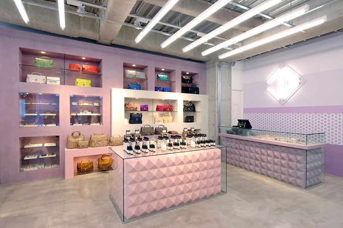 Tokyo: On flagship store opening